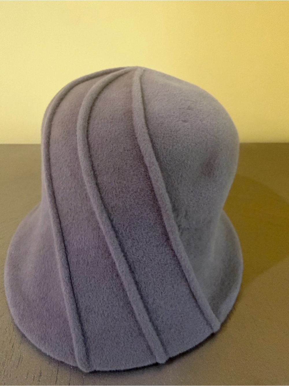 Women's Sculpted Cloche Hat in Gray